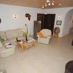 דירה Haus Ueber Den Daechern Von הייליגנהאפן