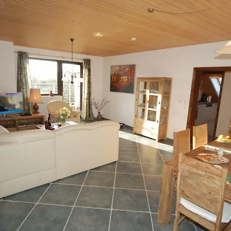 דירה Haus Ueber Den Daechern Von *