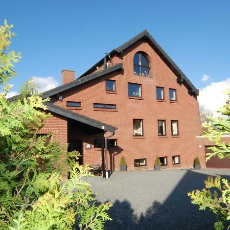 Haus Ueber Den Daechern Von Апартаменты Хайлигенхафен