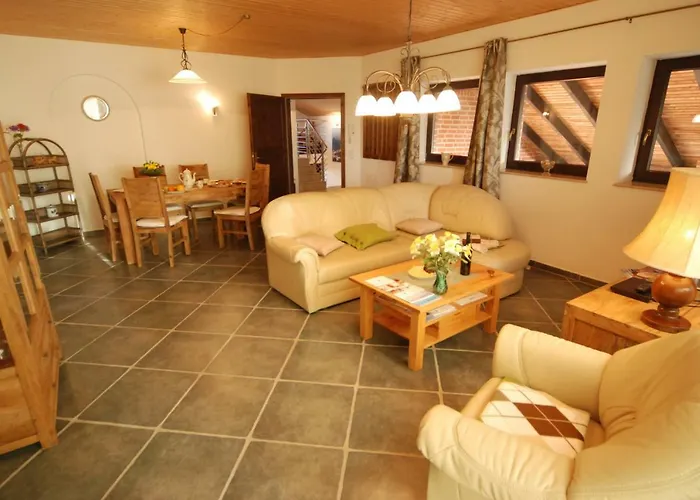 شقة Haus Ueber Den Daechern Von هايليغنهافن